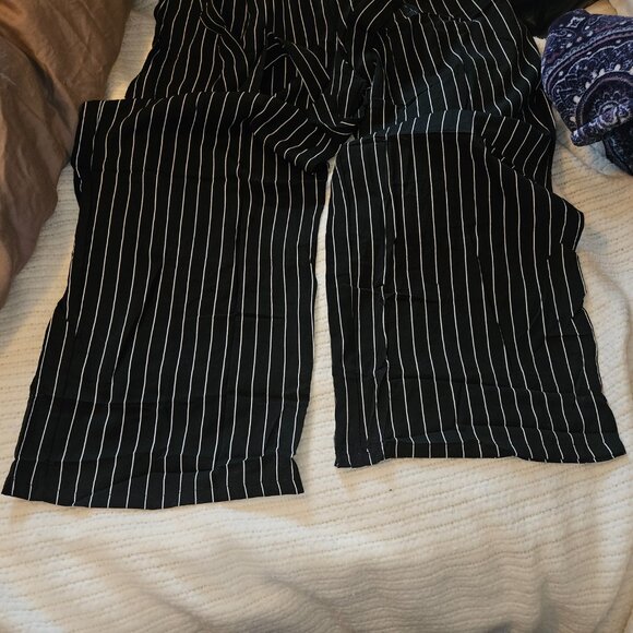 Korsis Black Stripped Pants - Picture 2 of 3